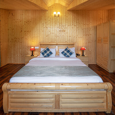 luxury-attic-room-shobla-pine-royale-manali-square