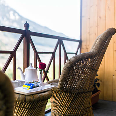 private-balcony-shobla-pine-royale-manali-square