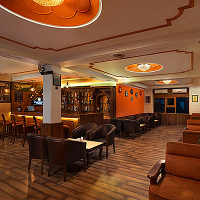 bar-area-hotel-shobla-royale-kullu-square