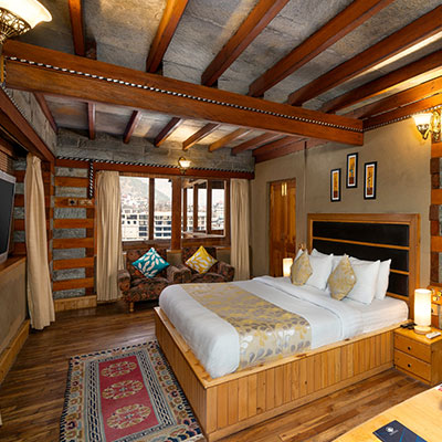 cottage-room-view-shobla-kaathkuni-royale-kullu-square