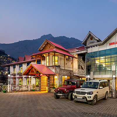 facade-hotel-shobla-royale-kullu-square