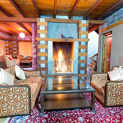 fireplace-shobla-kaathkuni-royale-kullu-square