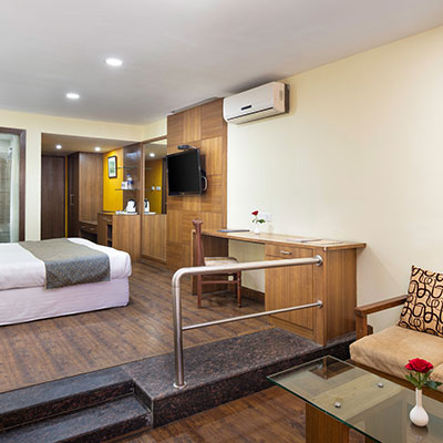 luxury-room-shobla-royale-kullu-square