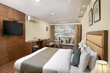 luxury-suite-shobla-royale-kullu-rooms